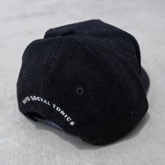 feel the float trucker hat